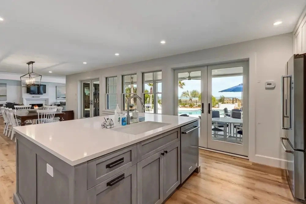 Beachfront Luxury Home w/ Private Pool