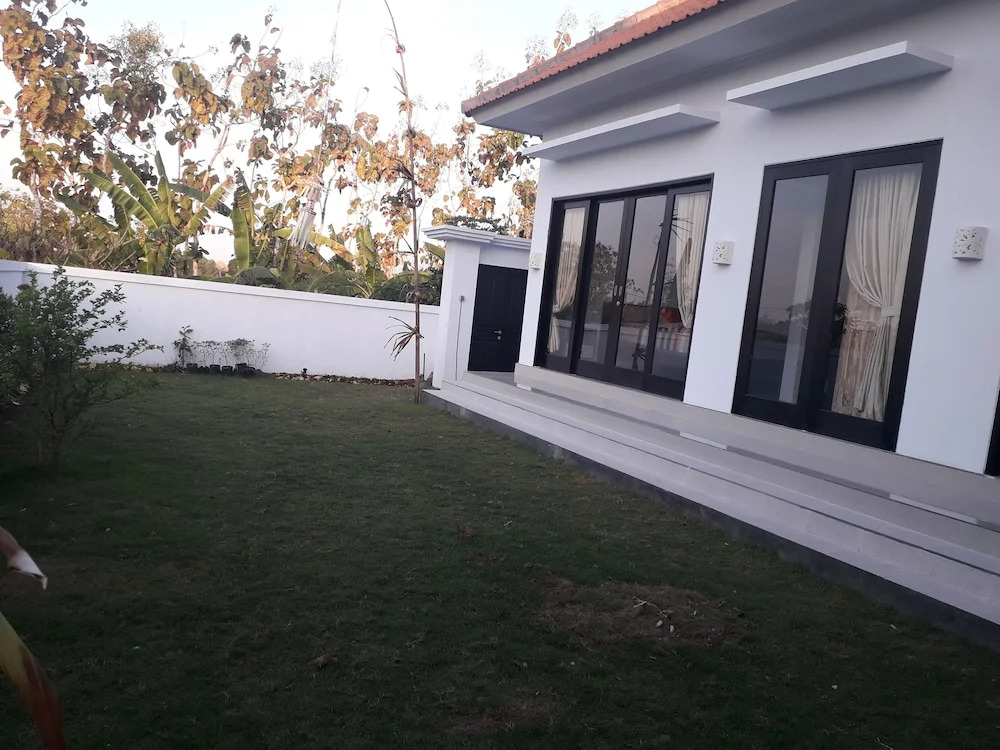 Jumahe Homes Located on Central Bukit in South Kuta Which Surrounded by Beach