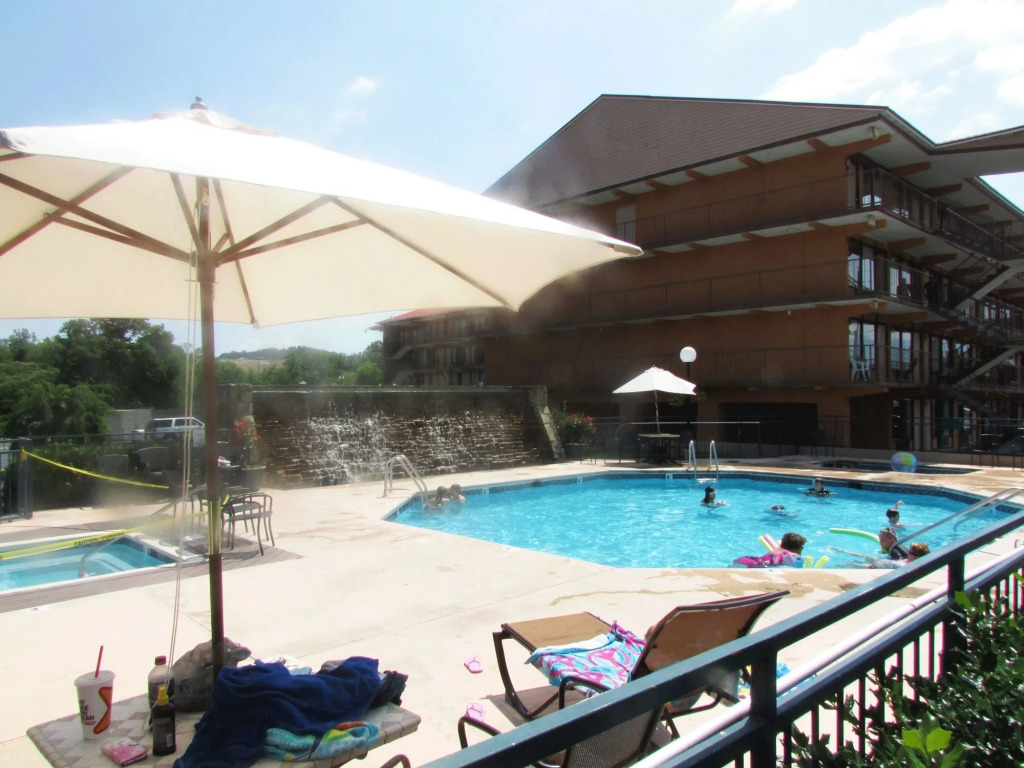 Arbors at Island Landing Hotel & Suites