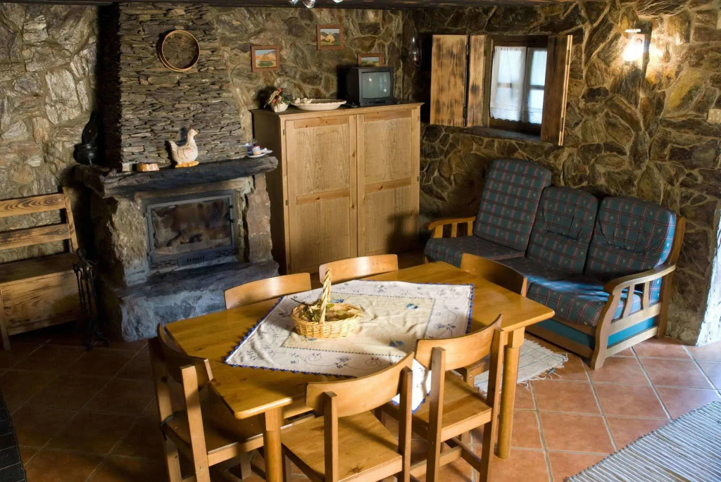 Casas de Xisto, Branda da Aveleira