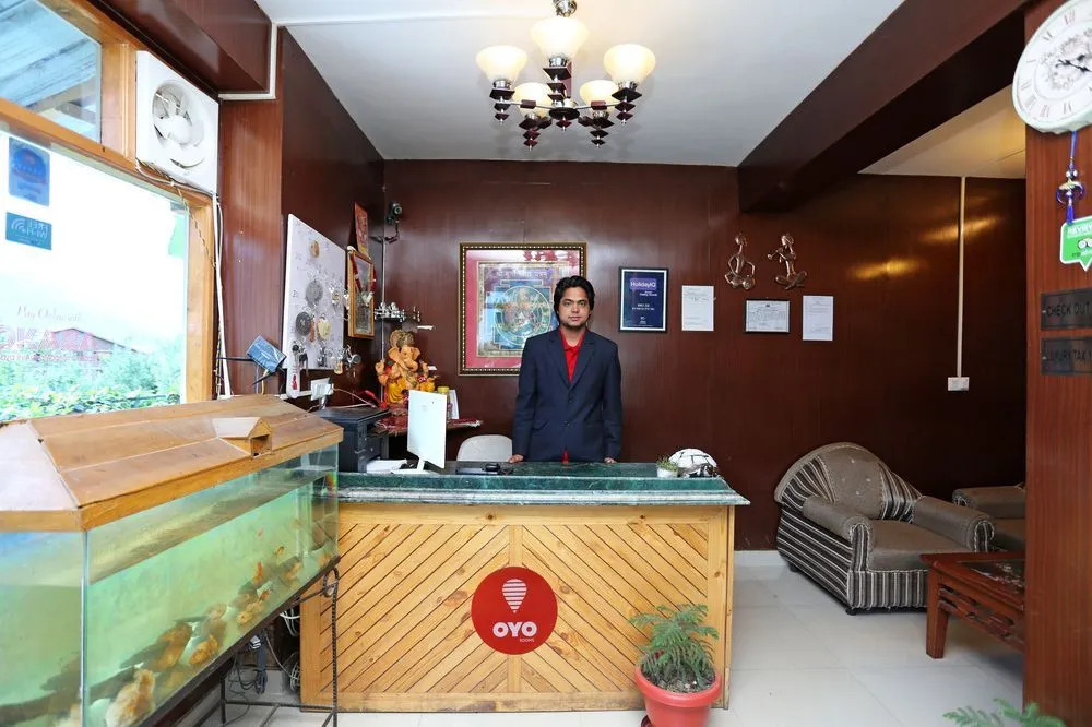 OYO 7008 Astha Cottage