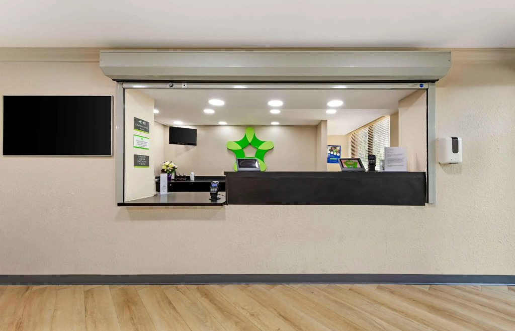 Extended Stay America Suites - Fort Lauderdale - Cypress Creek - NW 6th Way