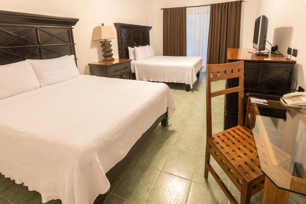 Hacienda Paradise Hotel