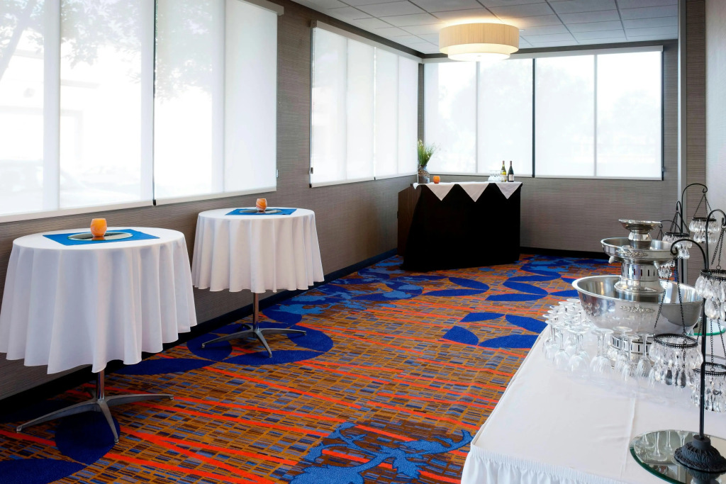 Courtyard by Marriott Cypress Anaheim / Orange County