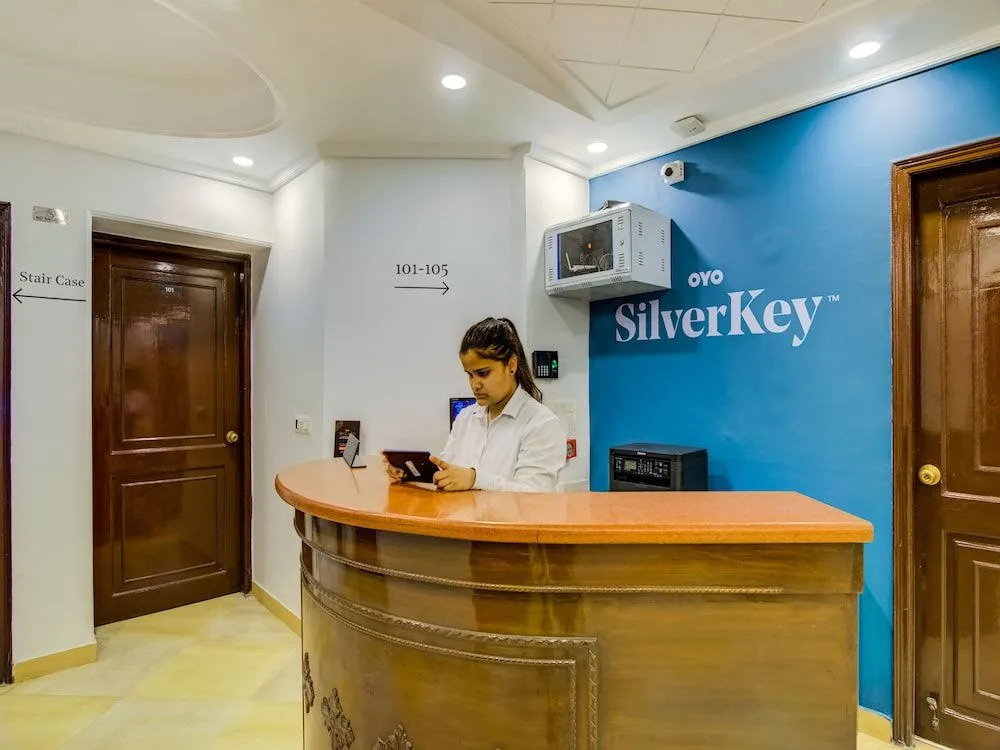 SilverKey Executive Stays 20036 Akash Neem Marg