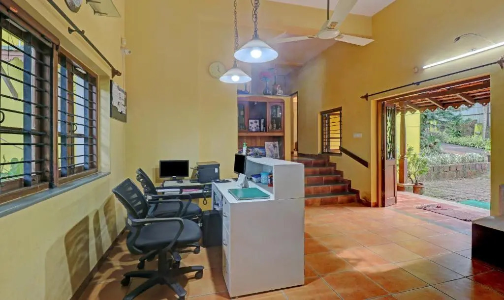 Itsy Hotels Vailankanni Natures Inn