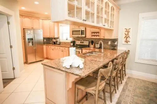 30A Beach Music by Avantstay Pool w/ Gulf Views Golf Cart