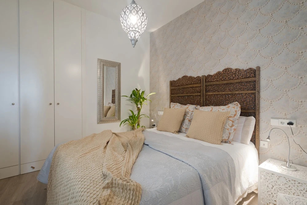 Granada Deluxe Apartments