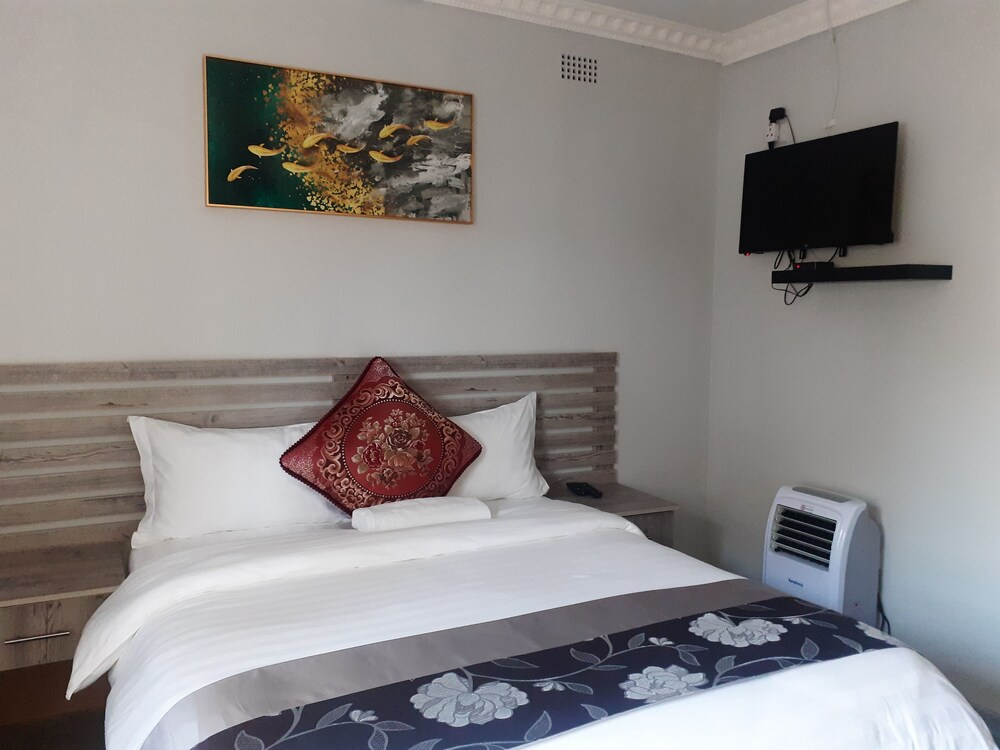 DRIFTWOOD BOUTIQUE BED AND BREAKFAST