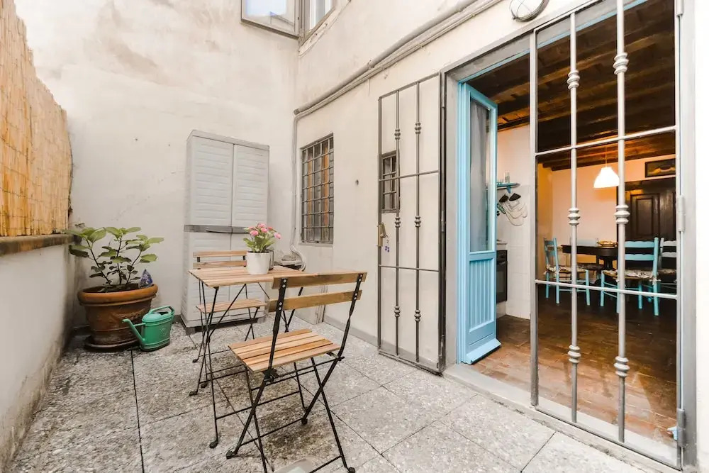 Great Apartment In Central Location in Florence