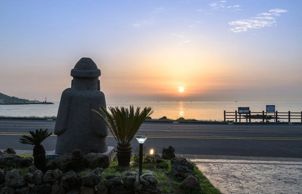 Hotel Mer Bleue Jeju