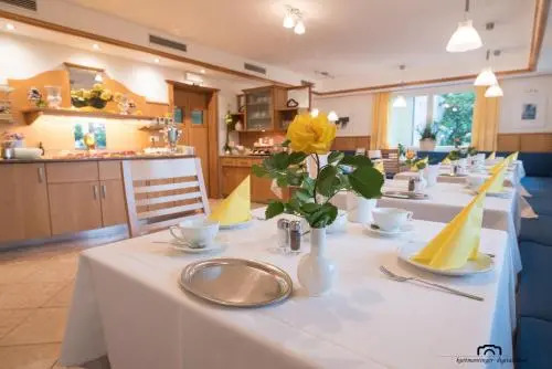 Kreuzstein Bed&Breakfast