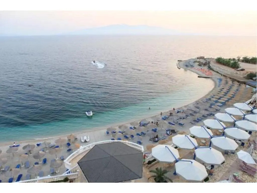 Flora Apartments Sarande