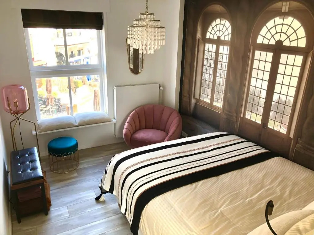 Zonnige frisse studio De Gouden Parel in hartje Middelburg