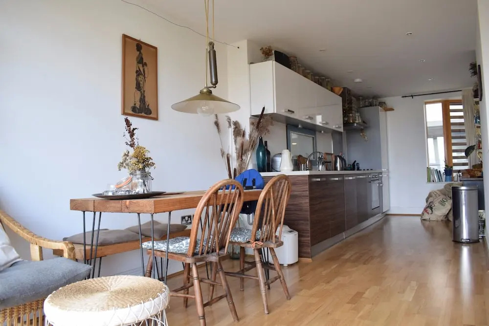 River View Apartment in London
