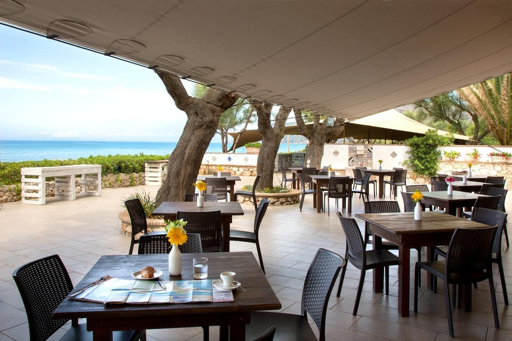 Torre San Vito Beach Hotel 3s