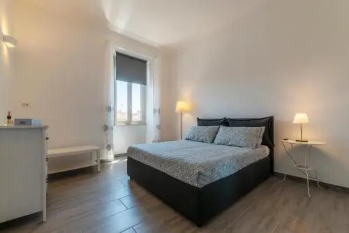 San Lorenzo Functional Flat