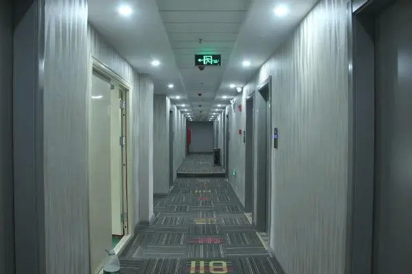 City 118 Selected Hotel Dongming Nanhua Plaza