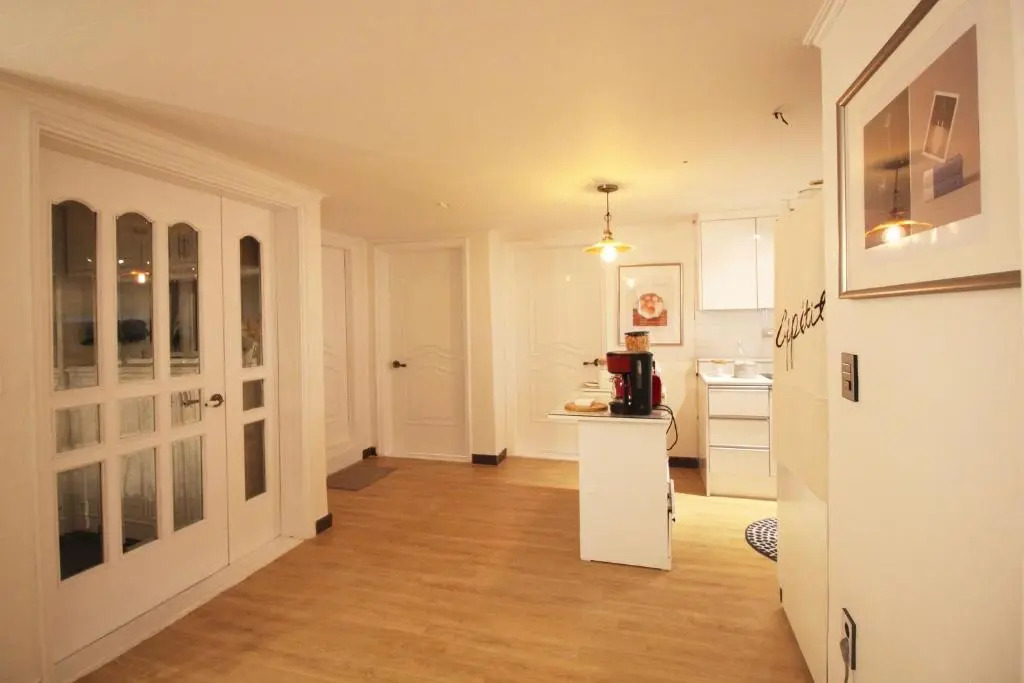 MTT Guest House