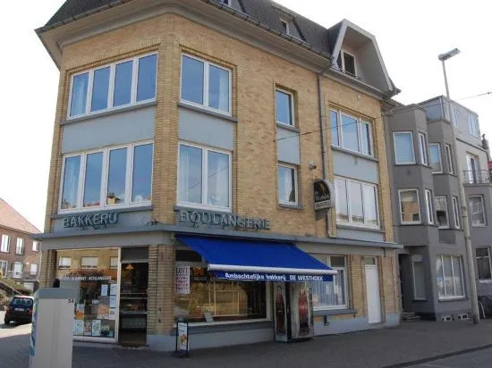 Westhoek Apartments
