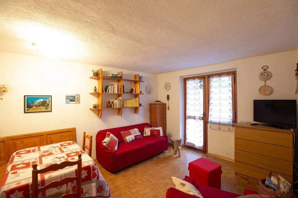 Altido Pré-Saint-Didier flat for 6 w/ parking