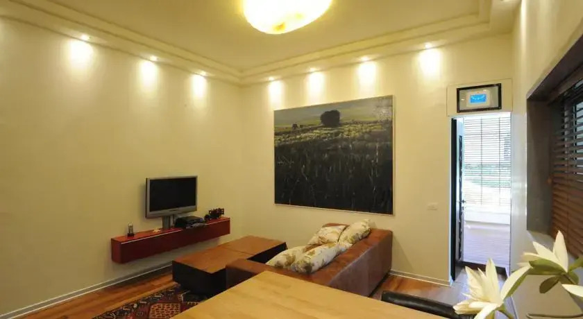 Ziv Apartments - Shtand 19
