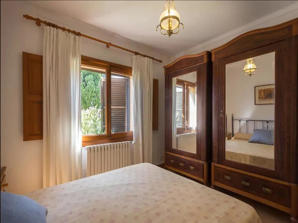 Villa With 7 Bedrooms in Port de Pollença, With Wonderful Mountain Vie