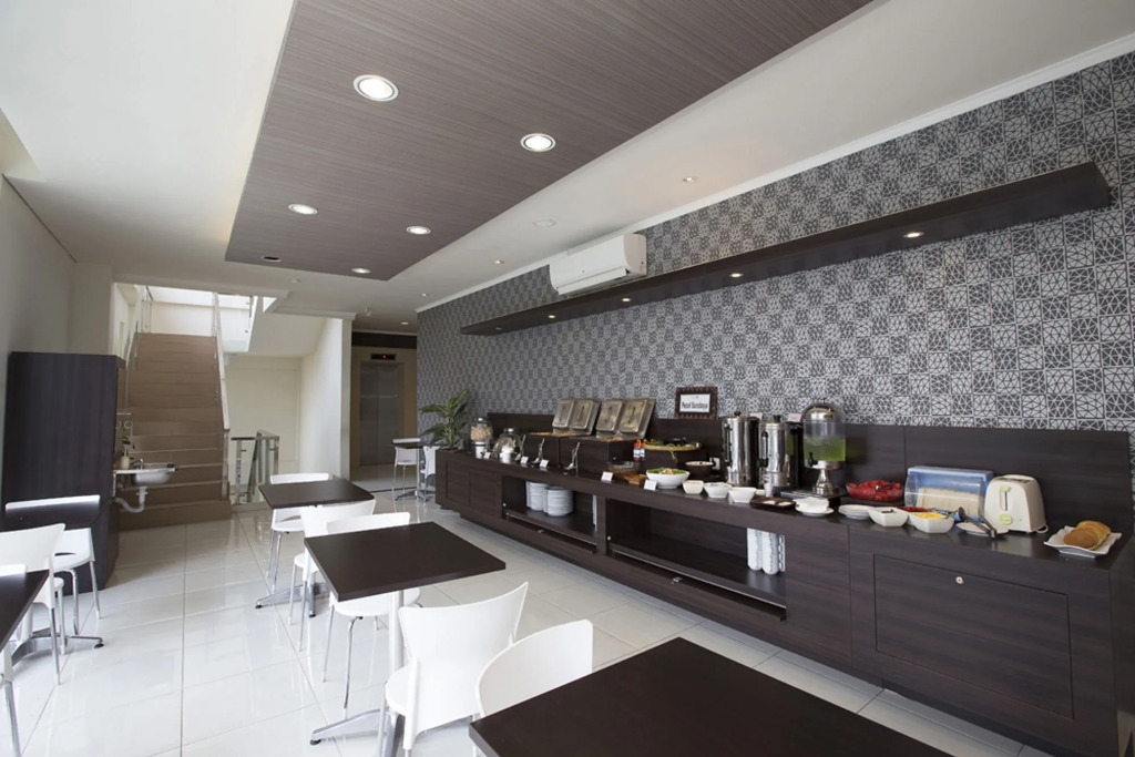 Hotel 88 Embong Kenongo - Kayun By WH