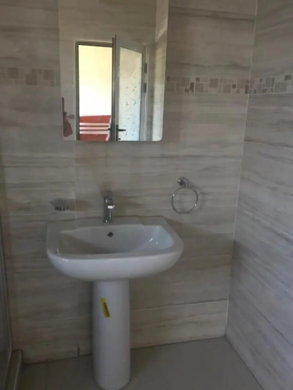 Makeni Villa