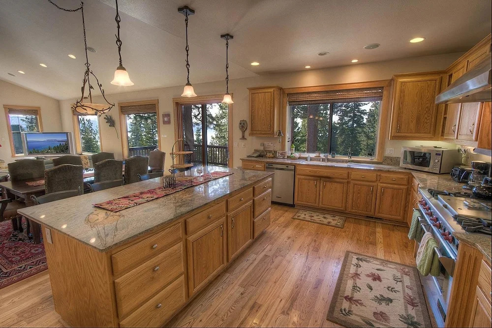 Timber View Lodge by Lake Tahoe Accommodations