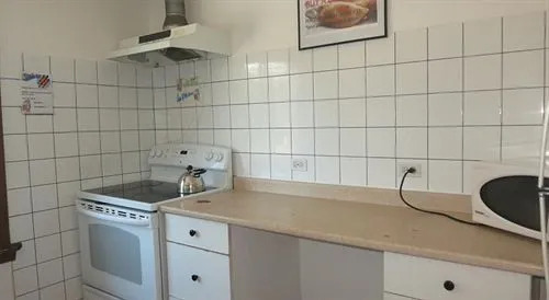 C&N Backpackers Hostel Vancouver