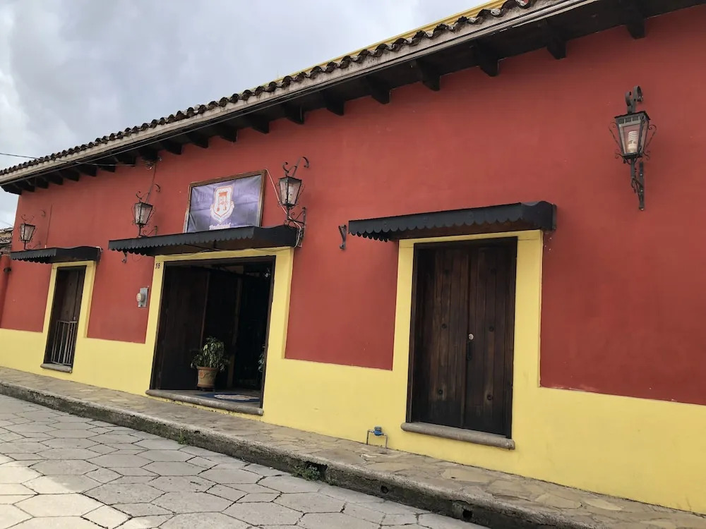 Hotel Tradicional