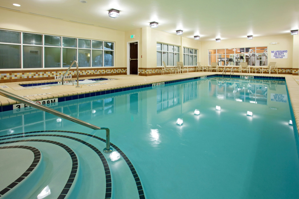 Holiday Inn Express and Suites Newberry by IHG