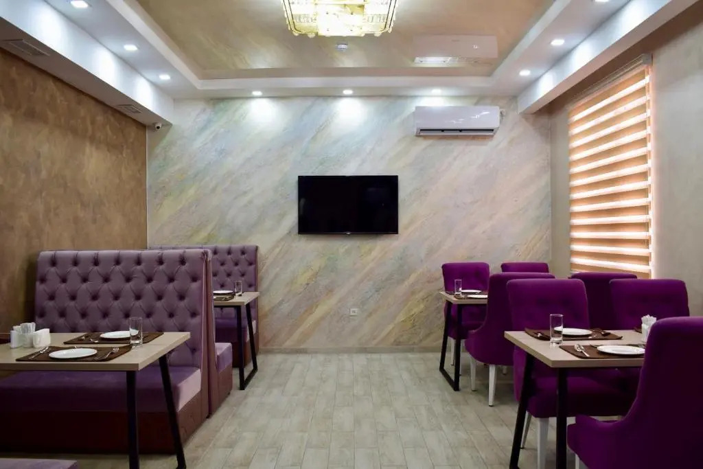 Dostar Inn