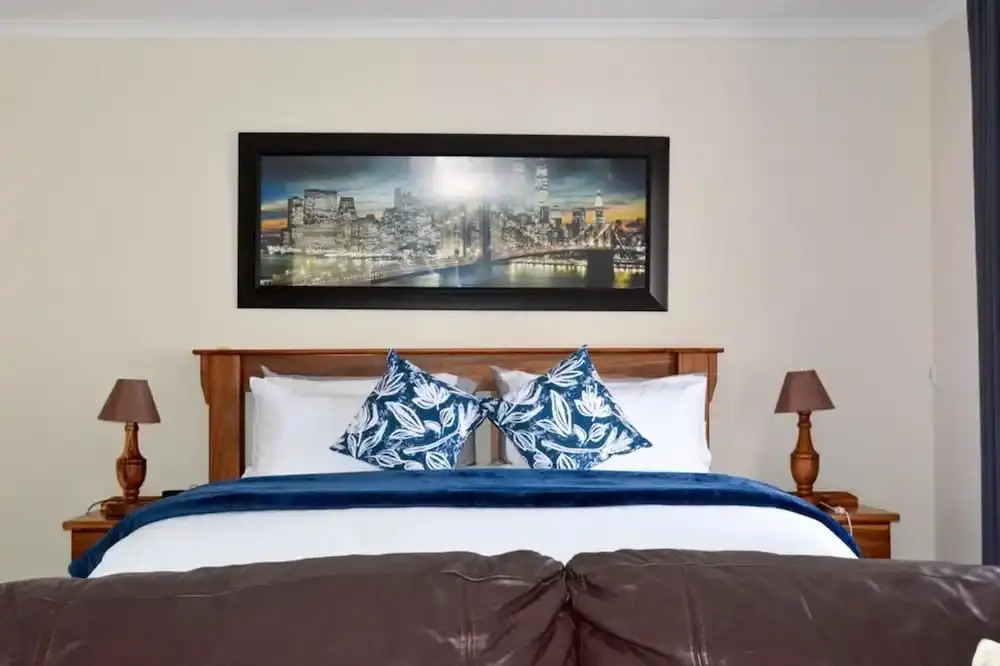 The Portmarnock House- 4bdr