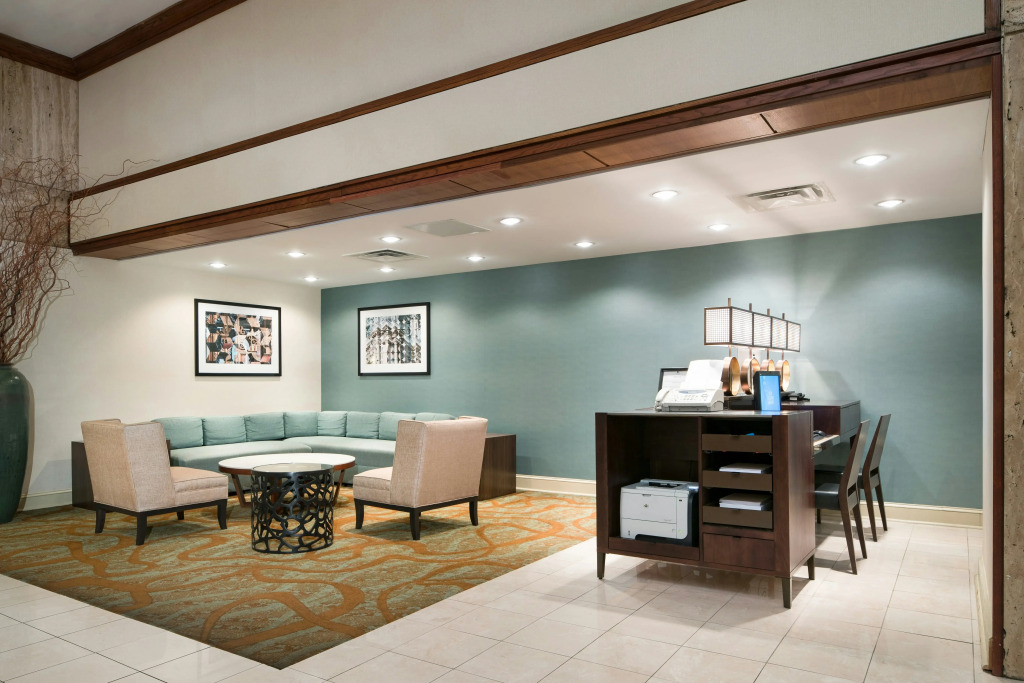 DoubleTree by Hilton Philadelphia Airport