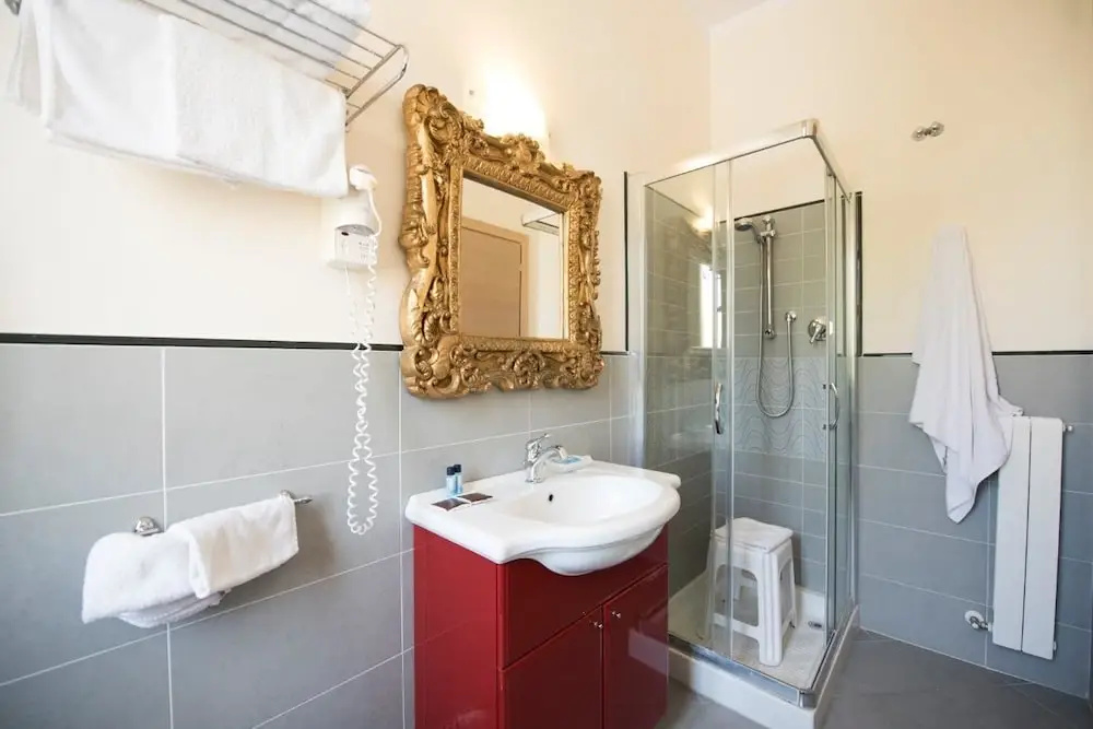Hotel Monica