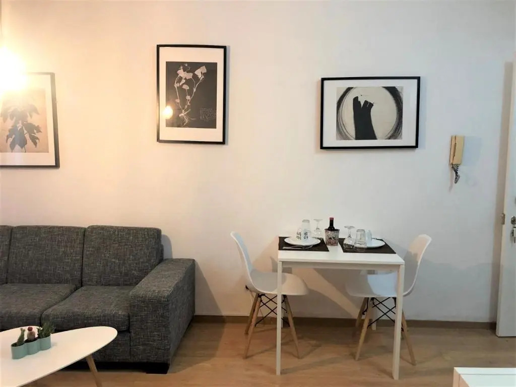 Cozy Holiday Apartment In Larnaca Near Foinikoudes