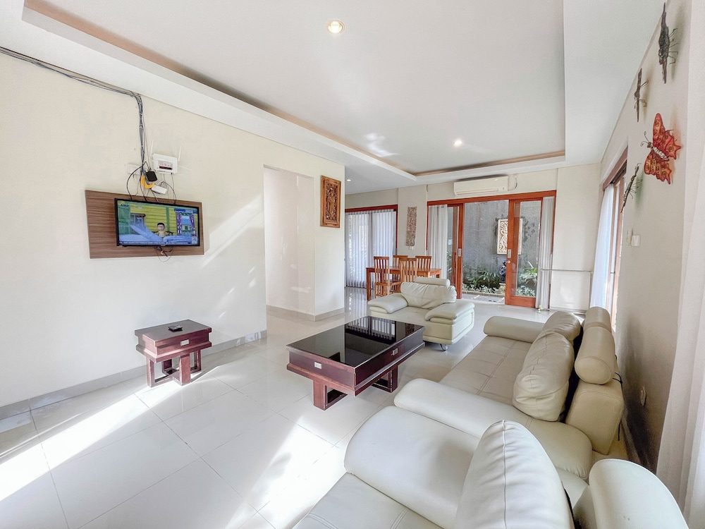 Homey And Magnificent 3Br At Villa Casa De Uli