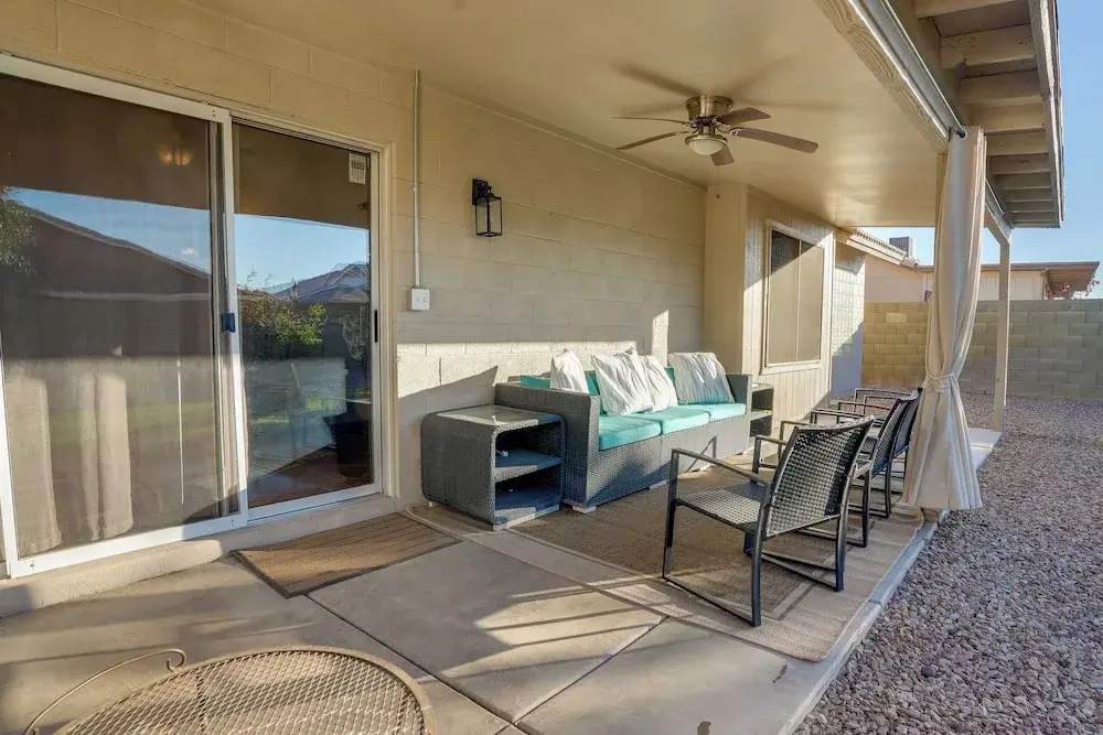 Pet-friendly Yard! Home Near State Farm Stadium