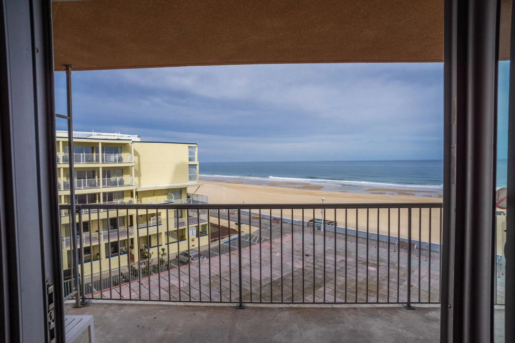 Grand Hotel Ocean City Oceanfront
