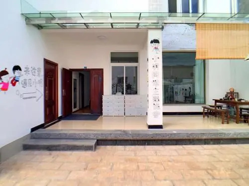 Lijiang Xiaoming Classmate Theme Hostel