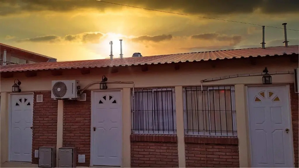 Monoambiente-Wifi 100mb-TvCable-Centro San Rafael Segovia