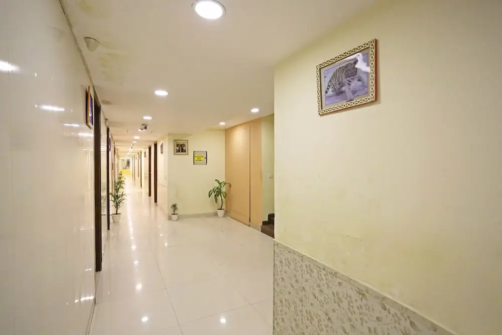 Hotel D'Capitol- Delhi Airport