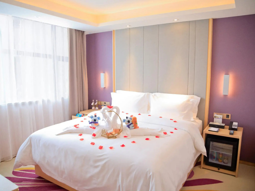 Lavande Hotel Shenzhen Shajing Houting Metro Station Branch