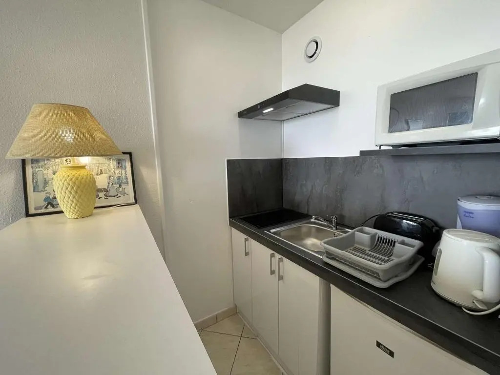 Appartement Saint-Jean-de-Monts, 1 pièce, 2 personnes - FR-1-224C-212