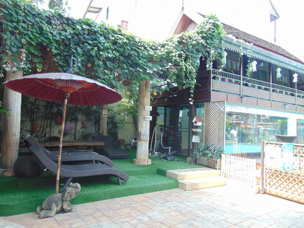 Pha Thai House
