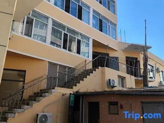Jinshan Homestay (Seafood Street)