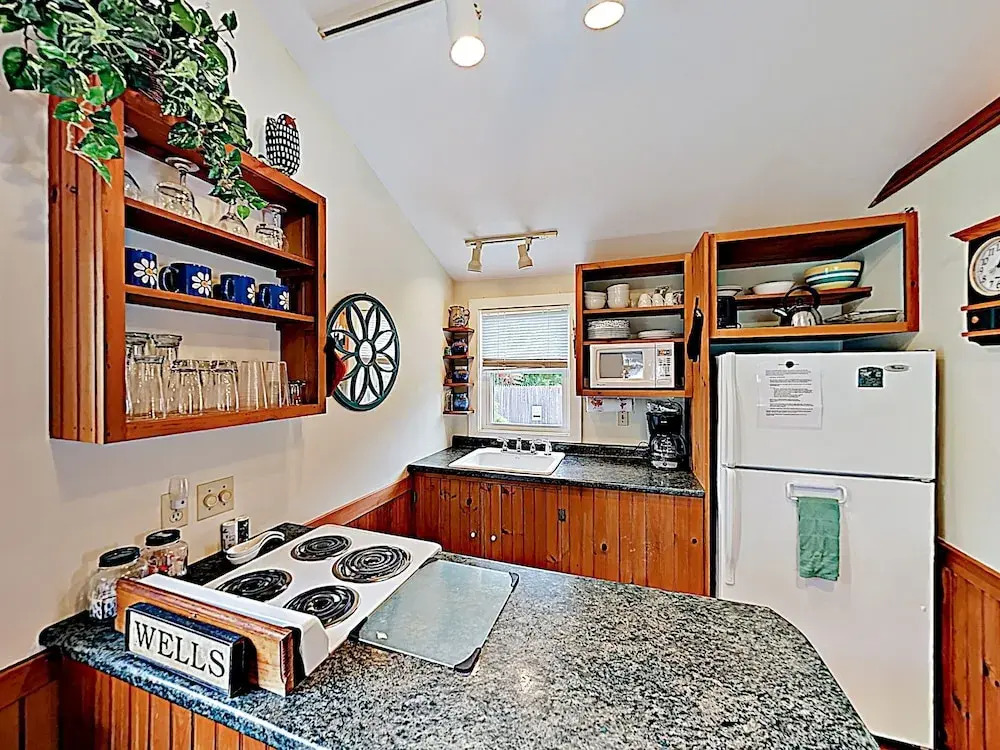 New Listing! Coastal W/ Pool - Near Beach 2 Bedroom Cottage
