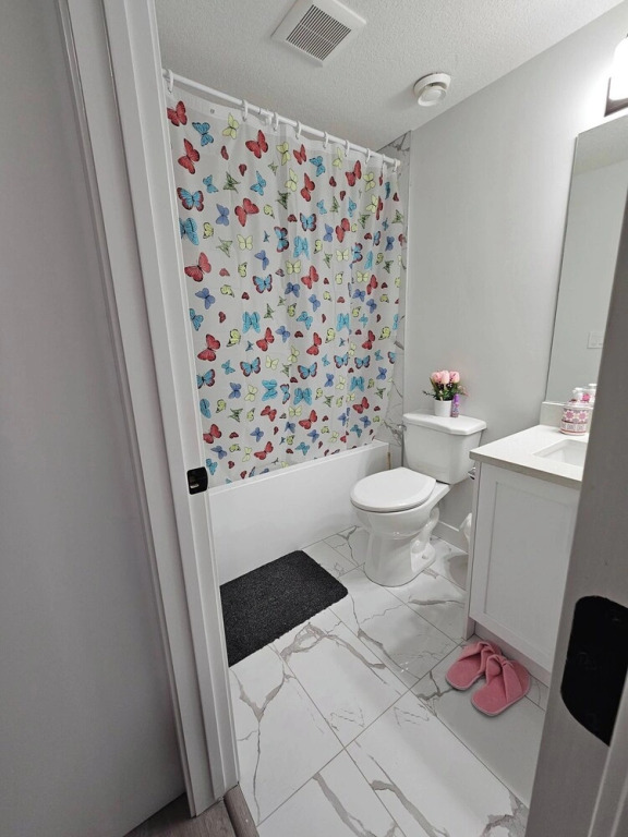 Cozy Cautley Guest Suite, Near YEG Airport